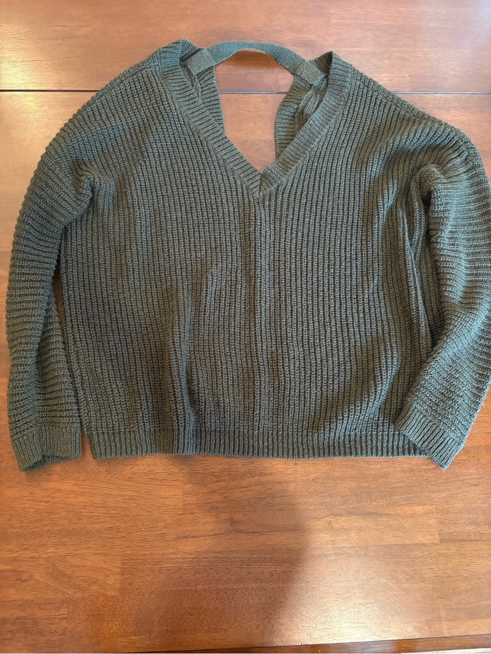 Forever 21 Olive Green V-Neck Ribbed Knit Sweater